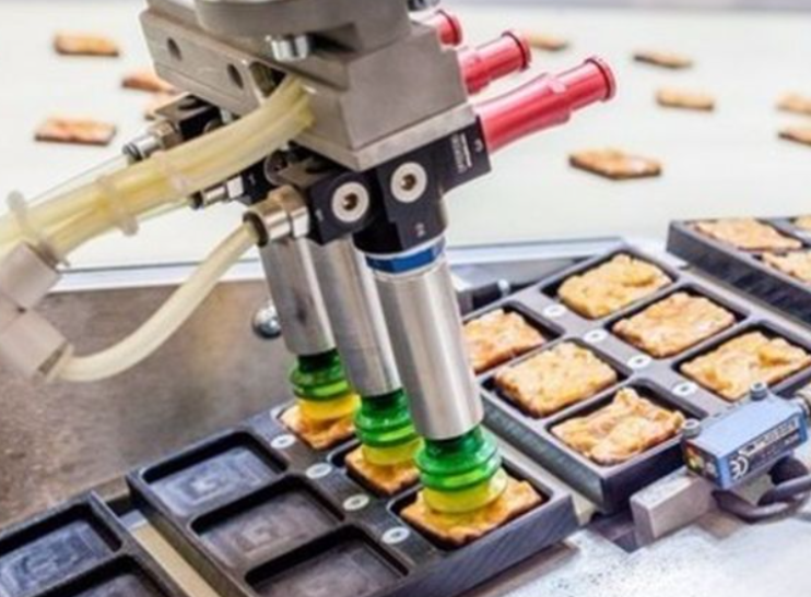 Blog Transforming The Food Industry With AI And ML Tudip